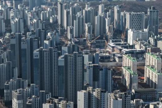 신축 선점하자…수도권 새 아파트 품귀 현상에 청약시장 활황