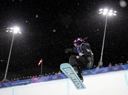 [2026 밀라노] 뚝심 지원 롯데 신동빈, 스노보드 金 최가온에 비상하는 모습에 큰 울림