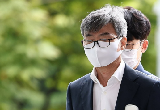 김건희 측근 이종호, 재판 로비 1심서 1년 6개월