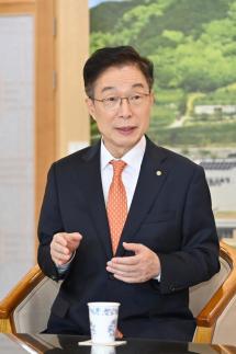 임종식 경북교육감 행정통합, 교육재정 법적 보장 선행돼야