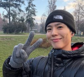 Park Bo-gum Shares Milan Photos During Milano Cortina 2026 Winter Olympics