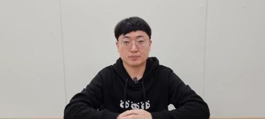 충주맨 사직서 내자 구독자도 떠났다…3만명 이탈