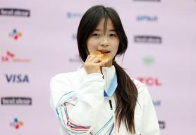 Choi Gaon rallies to win Olympic women’s halfpipe gold at Milan-Cortina 2026