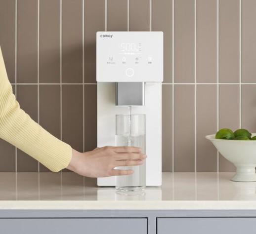 고객 경험에 초점…코웨이, 아이콘 정수기 3 출시