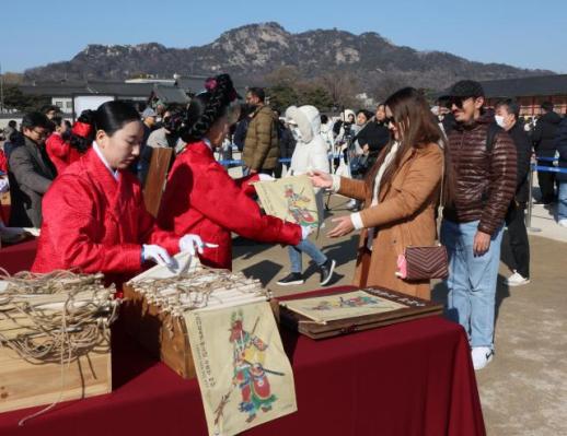 新春送福活动在景福宫举行