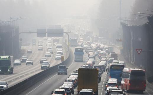 설날 귀경길 정체 시작...부산→서울 6시간 40분