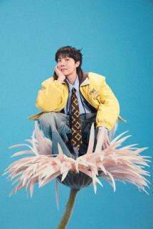 [BTS 광화문 D-30] 제이홉, 생일 맞아 3억 5000만 원 기부…어린이·반려동물 위한 나눔