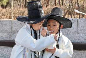 Seollal hangover lingers as business returns to normal