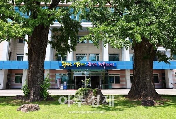 전남 화순군이 민원행정을 잘해 3년 연속 최우수 등급을 받았다 사진화순군