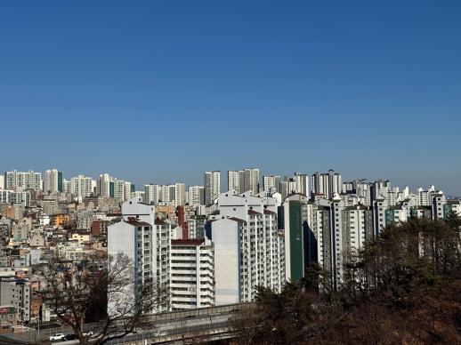 Nợ hộ gia đình Hàn Quốc cao kỷ lục (hơn 1,9 triệu tỷ KRW)