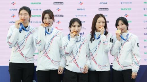 [2026 밀라노] 최민정 올림픽 은퇴…대표팀 동료들 함께 해 영광이었다