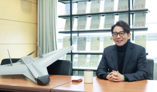 [아주초대석] 이원찬 파블로항공 대표, 군집 드론 기술로 방산 시장 도전...해외 거점 확보