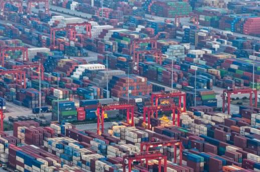 이달 중순 수출 역대 최대...반도체 134.1% 폭증