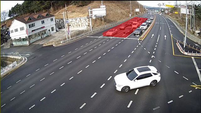 강릉시 아산병원사거리 실시간 신호운영으로 교통혼잡 획기적 개선 적용 후 차량 대기렬 사진강릉시