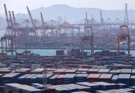 Exports in February soar to record high on AI chip demand