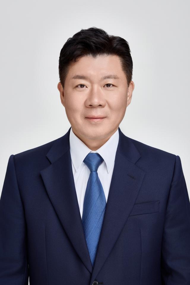 최승원 전 국토부 장관정책보좌관 사진도서출판 와선재