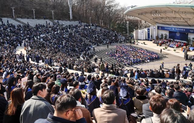 A degree conferment ceremony for February 2026 graduates is underway at the open-air amphitheater of Yonsei University’s Sinchon campus in Seodaemun District Seoul Feb 23 2026 AJP Yoo Na-hyun