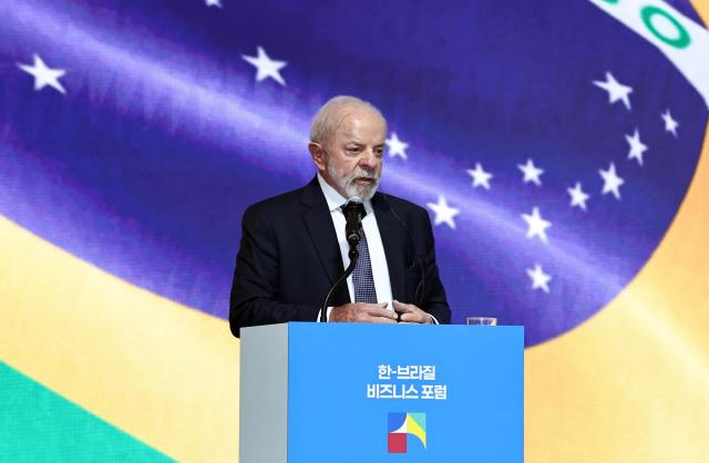 Brazilian president pitches supply chain ties to S. Korean conglomerate heads