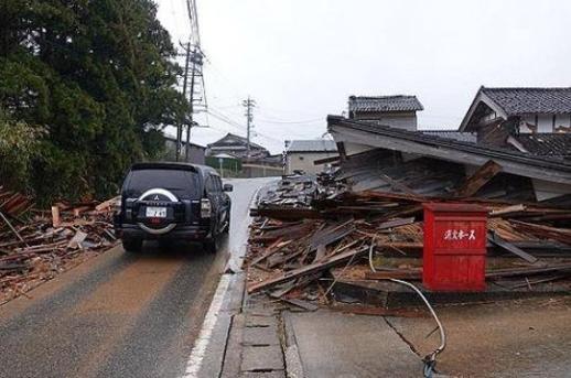 AI가 2028년 금융위기 부른다?...월가 뒤흔든 가상 보고서 충격