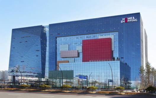 서울 강서구 마곡에 위치한 홈앤쇼핑 사옥 전경 사진홈앤쇼핑 