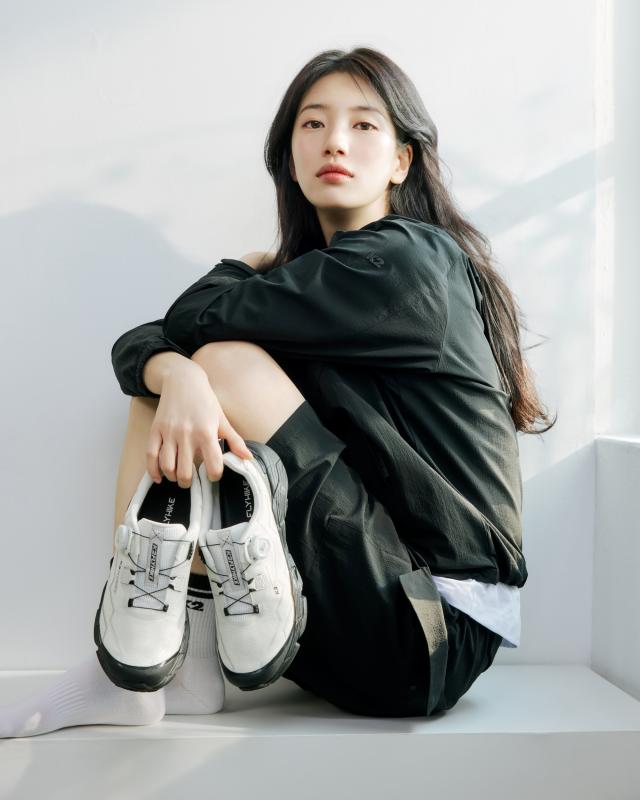 K2 2026 봄·여름 시즌 아웃도어 화보 사진K2