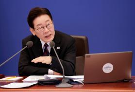 Lee Jae-myung Calls for Reforms to Ensure Public Access to Olympic Broadcasts
