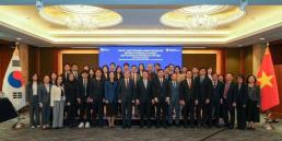 베트남, 당 대회서 첨단 산업·인적 교류 전면 배치…한국과 협력 강화 전망