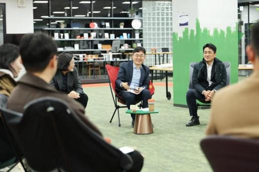 경과원, CES 2026·UKF 성과 공개… 판교 스타트업 북미 진출 가속