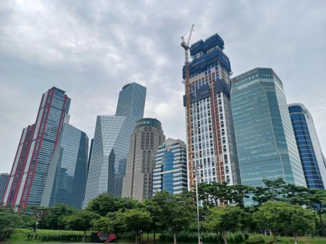 SK证券上调韩国碳素目标股价 美国市场布局迎机遇