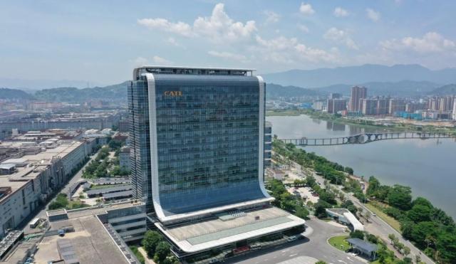 전기선 키우는 中·암모니아 집중 韓…친환경 선박 전략 갈림길