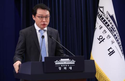 이규연, 이 대통령 공취모 논란에 사적인 것보다는 제도적 틀 안에서 진행돼야