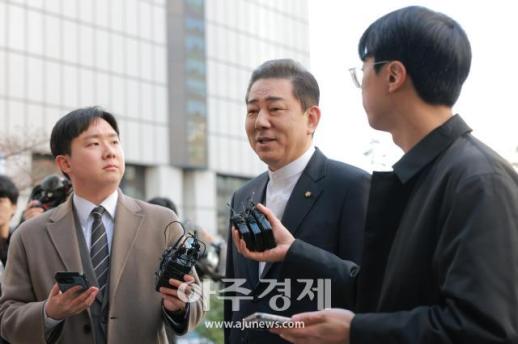 [포토] 경찰, 13개 의혹 김병기 오늘부터 이틀간 소환조사