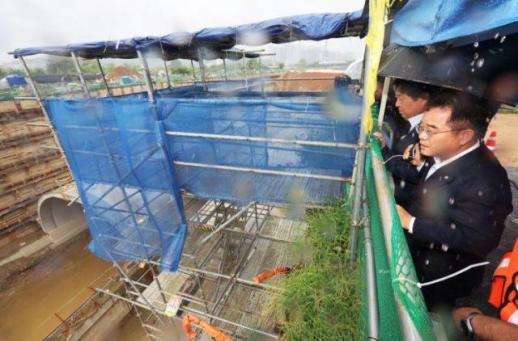 [데스크 칼럼] 포스코이앤씨, 안전까지 외주화했나…공정위 제재가 드러낸 건설업의 그늘