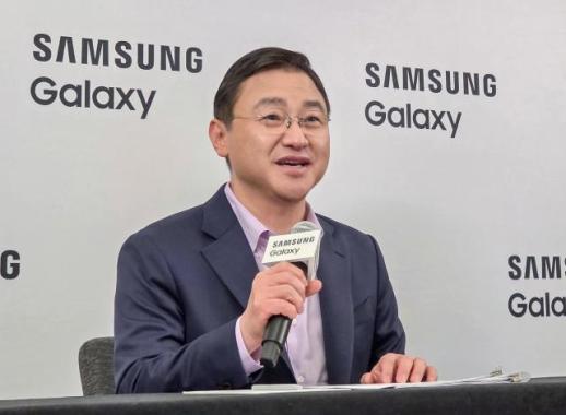 [갤럭시 언팩] 노태문 사장 S26은 AI OS의 첫 출발선···가격 인상은 불가피
