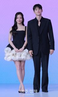 [종합] 로코 여신 원해…지수·서인국, 월간남친으로 현대인 연애 세포 깨울까