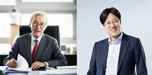 미스토홀딩스 윤윤수 명예회장왼쪽과 윤근창 대표이사 사진미스토홀딩스