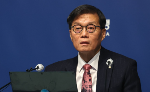 이창용 한은 총재 수도권 집값 ·외환시장 안정화 더 지켜봐야