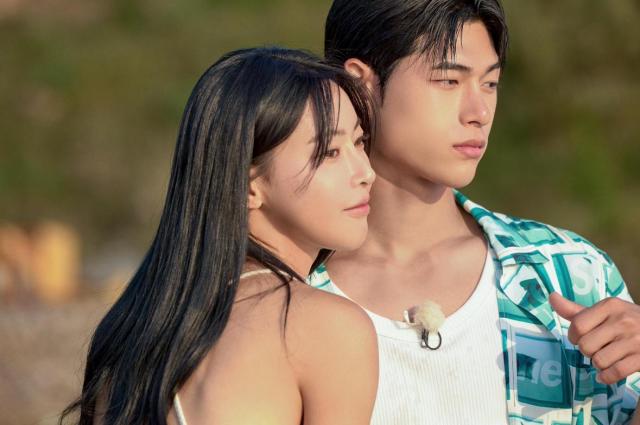 Members of “Single’s Inferno” pose in a promotional image shared by Netflix Korea on X on Feb. 13, 2026.