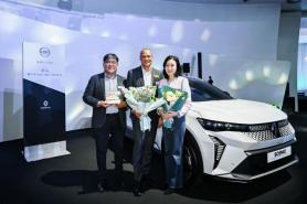 Renault Korea Scenic E-Tech Named Korea’s 2026 Import Car of the Year
