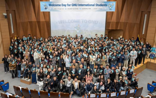 경상국립대학교 외국인 유학생 오리엔테이션사진경상국립대학교