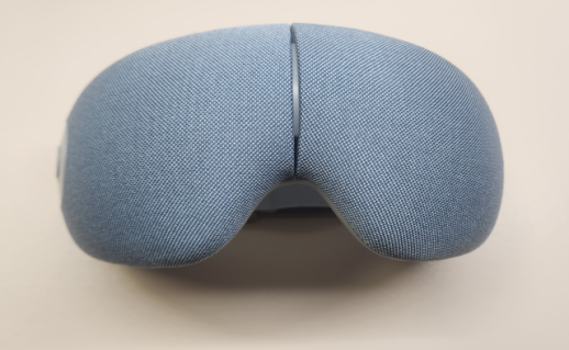 [조현미의 잇템] 냉·온열 마사지로 똑똑한 눈 관리 …코지마 아이오맥스