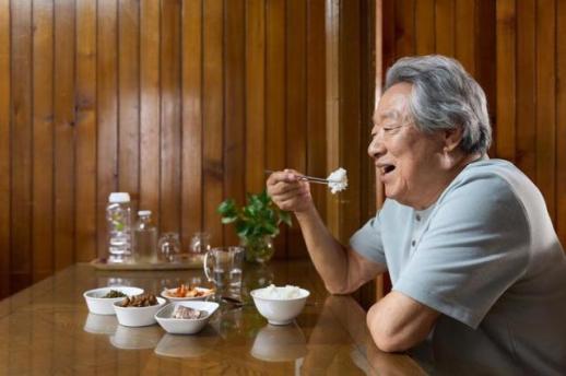 Number of single-person households exceed 30% in S. Korea as traditional family structures decline