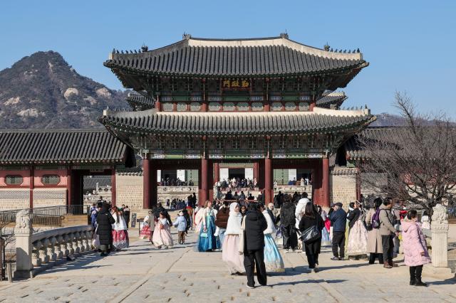 BTS Comeback D-21: Gyeongbokgung Palace to close for BTS comeback at Gwanghwamun
