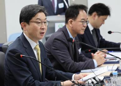 금융위 100조원 시장안정프로그램 즉시 시행 준비