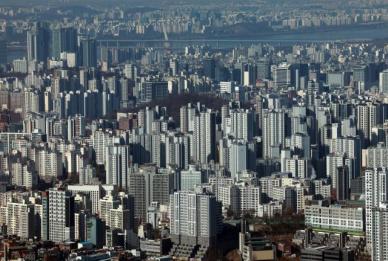 서울 집값 상승세 둔화…강남3구 수급지수 100 도달