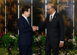 李 대통령 농어촌 기본소득 사업, 성과 보면서 계속 확대할 것