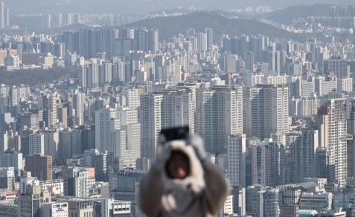 KB부동산 2월 서울 아파트값 상승폭 확대…상승 기대감은 하락