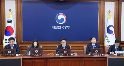 김 총리 중동 정세 유동적, 범정부적 역량 총동원해 대응