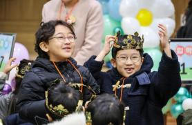 Elementary school greets new students through spring entrance ceremony