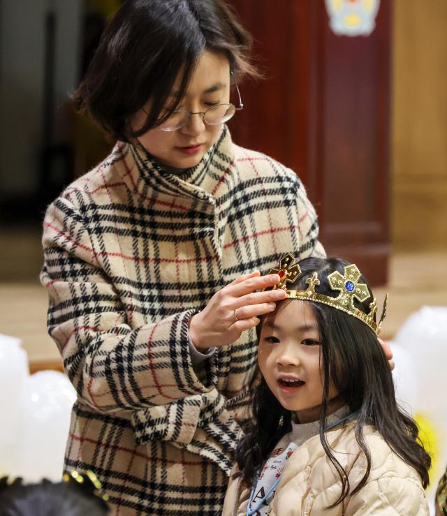 The 2026 academic year entrance ceremony is held at Wonchon Elementary School in Seocho District Seoul on March 3 2026  AJP Yoo Na-hyun